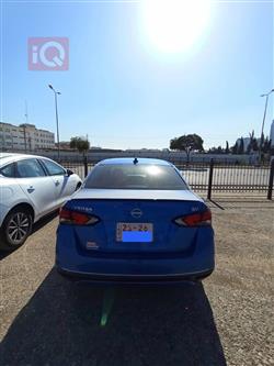 نيسان فيرسا